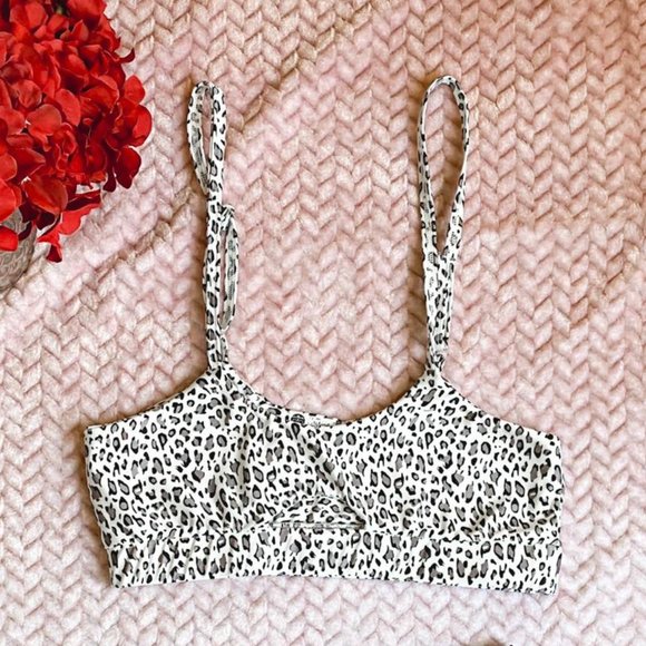 Laelia Top - Animal Print - Picture 4 of 6